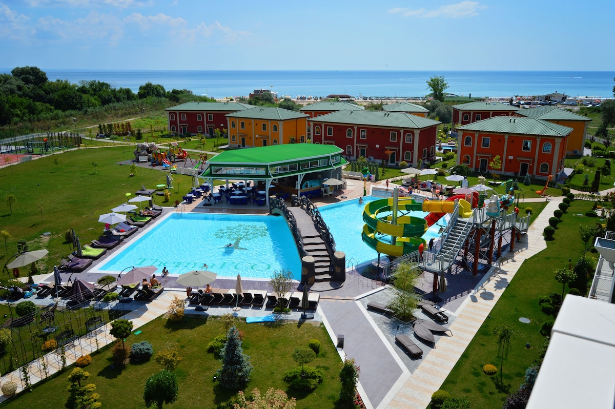 Eco Therma Village